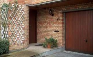 facade de maison avec pente aménagé