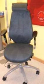 et encore un autre fauteuil