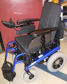 Photo du fauteuil Espos de face lors de l'essai à Hacavie