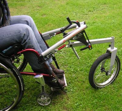 Marchepieds motorisé -Accessoires pour aide technique handicapé