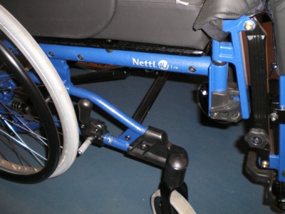 Fauteuil roulant manuel de confort Netti 4U CE Plus